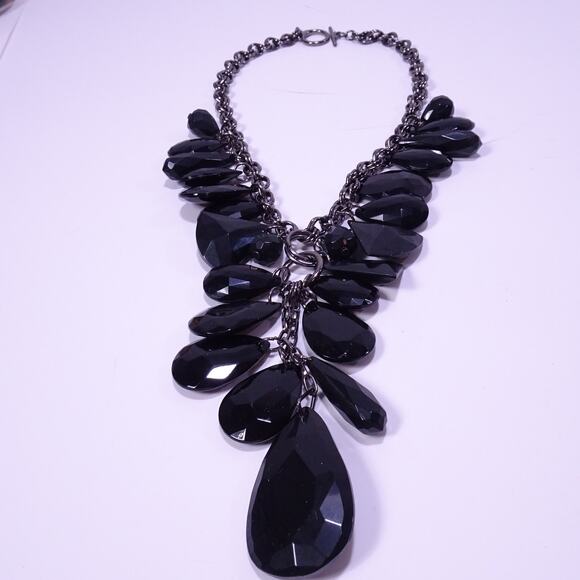 Lee Angel Neiman Marcus Black Resin Teardrop Y Statement Necklace NWT 298 - Picture 3 of 8
